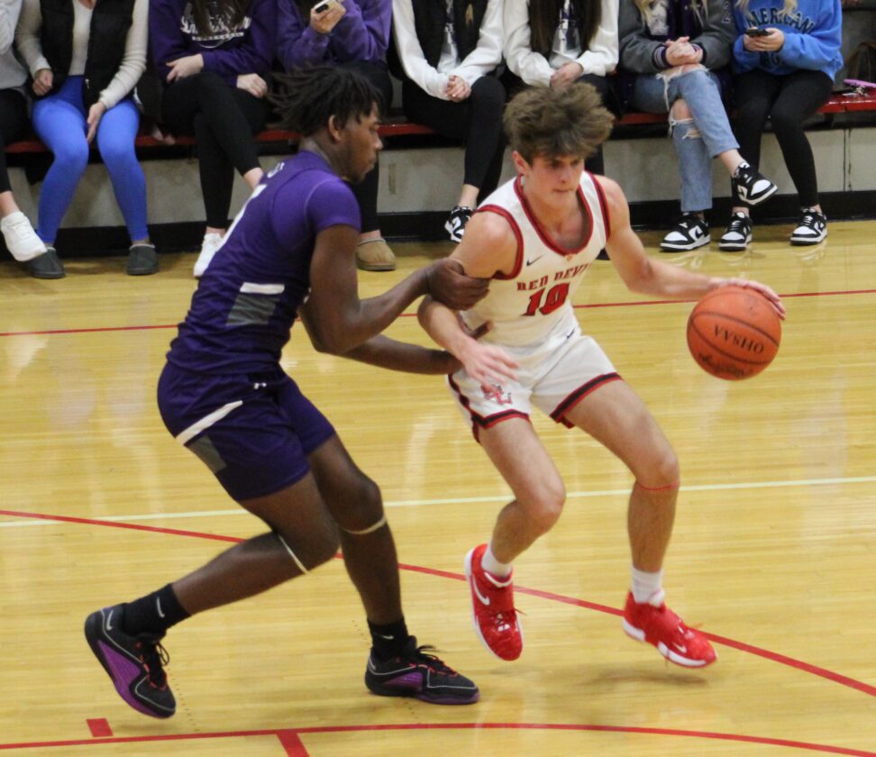 Pastor, Red Devils Defend Homecourt vs. Martins Ferry News, Sports